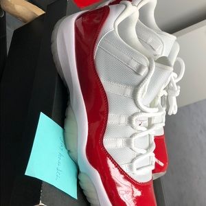 2016 Nike Air Jordan 11 XI “CHERRY” Low VNDS